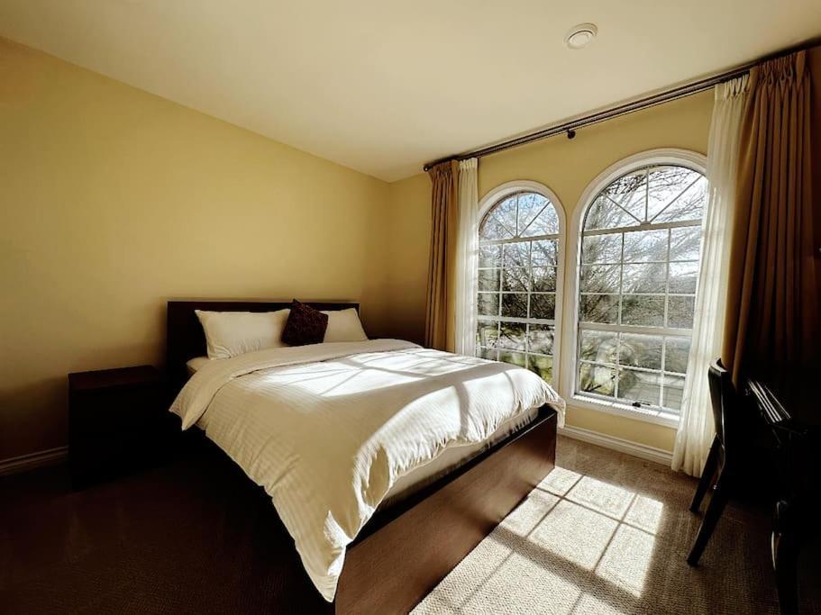 Super Cosy 8Bed & 6Bath In Vancouver Heart Near To Airport And Downtown 외부 사진