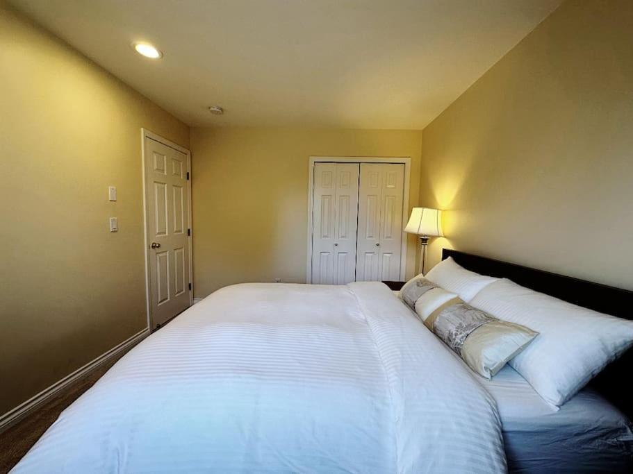 Super Cosy 8Bed & 6Bath In Vancouver Heart Near To Airport And Downtown 외부 사진