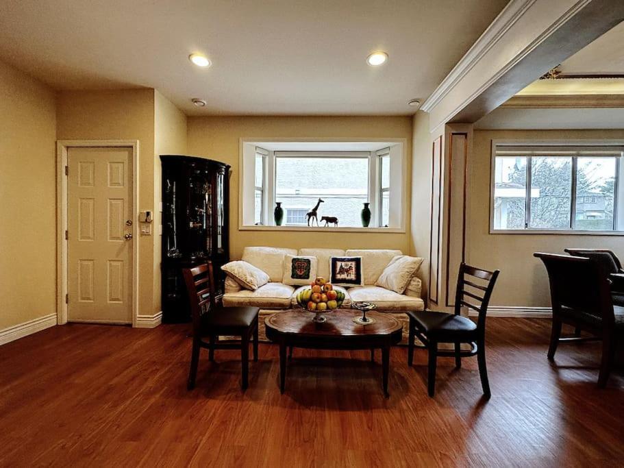 Super Cosy 8Bed & 6Bath In Vancouver Heart Near To Airport And Downtown 외부 사진