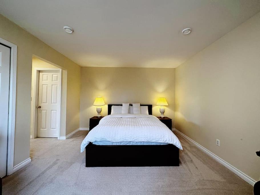 Super Cosy 8Bed & 6Bath In Vancouver Heart Near To Airport And Downtown 외부 사진