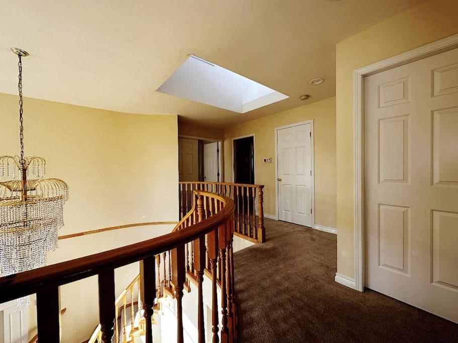 Super Cosy 8Bed & 6Bath In Vancouver Heart Near To Airport And Downtown 외부 사진